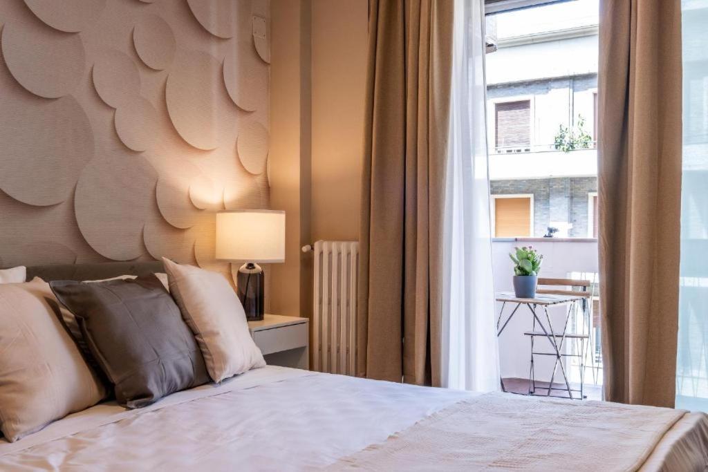 Sweet Life 2 Luxury And Design Apartment Бари Экстерьер фото